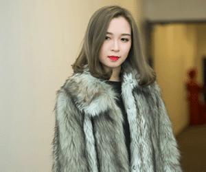 Con gái Xuân Hinh xinh đẹp 'không ngờ' xuất hiện tại sự kiện