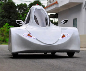 Sinh viên Đồng Nai chế tạo xe chạy 200 km chỉ hết 1 lít cồn