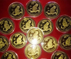 Điểm loạt tiền xu phong thủy làm quà lì xì Tết