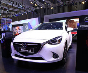 Những cái tên bị "săn lùng" nhất thị trường xe Việt năm 2015