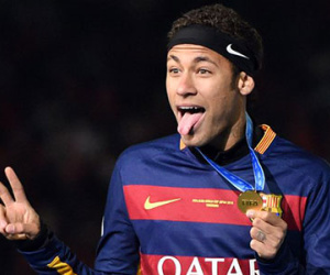 Nóng: Neymar sắp nhận mức lương "không tưởng"