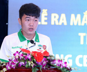 Sang Hàn Quốc, Xuân Trường ở với đội trẻ Incheon United