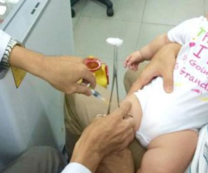 Văcxin Pentaxim và Quinvaxem khác nhau như thế nào
