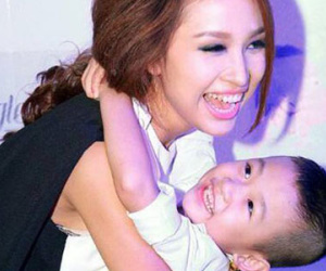 Vân Hugo: "Tôi không thể chung giường với người cũ"