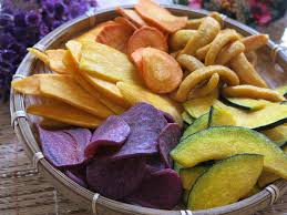 Mặt trái của hoa quả sấy khô