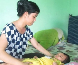 Truy tố bảo mẫu vô ý làm cháu bé chấn thương sọ não