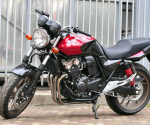 Honda CB400 Super Four 2015 bản đặc biệt tại Hà Nội