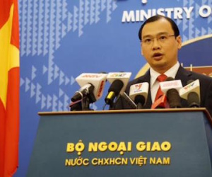 Mưu đồ Trung Quốc bay thử nghiệm trên đảo đá Chữ Thập