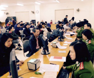 Hà Nội: Ngày đầu cấp thẻ căn cước công dân