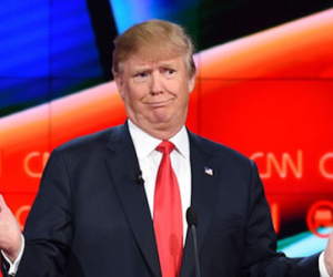 Ông Donald Trump cáo buộc ông Obama và bà Clinton đã tạo ra IS