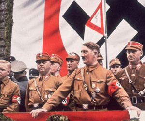 Tự truyện của Hitler được phát hành tại Đức sau hơn 70 năm