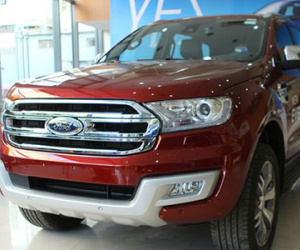 Chi tiết Ford Everest 2016 giá hơn 1,6 tỷ đồng vừa bán ở Việt Nam