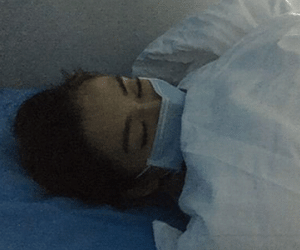 Angelababy sốt cao, Hiểu Minh thấp thỏm khi đi dự event