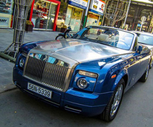 Chi tiết siêu xe Rolls-Royce Drophead Coupe ở Sài Gòn