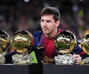 Sẽ là "điên rồ" nếu Messi hụt Quả bóng vàng 2015