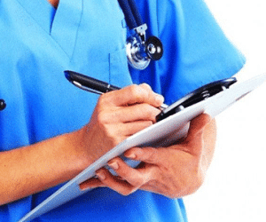 Nước Nga sốc vì video bác sĩ đánh chết bệnh nhân