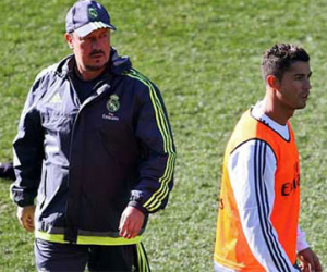 Rộ tin Ronaldo thấy nhẹ nhõm khi Benitez bị sa thải