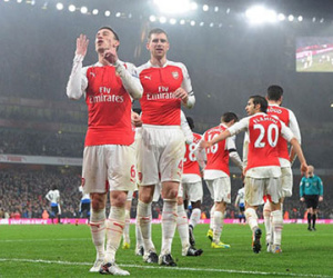 Vòng ba Cup FA: Arsenal bắt đầu chiến dịch giữ Cup