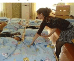 Bé trai 5 tuổi tử vong khi ngủ trưa ở nhà trẻ vì thói quen sai lầm của người lớn