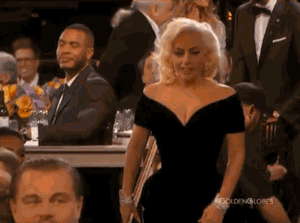 Dân mạng phát sốt với khoảnh khắc Leonardo giật mình vì Lady Gaga