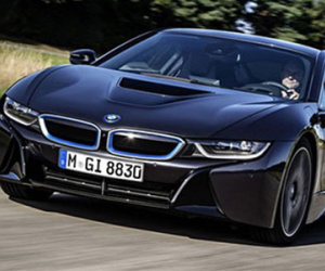 BMW i8 có nguy cơ dính lỗi hệ thống ổn định thân xe