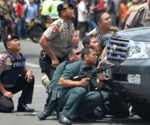 ĐSQ Việt Nam tại Jakarta lập đường dây nóng sau nổ bom liên hoàn