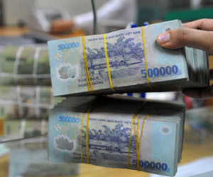Lãi suất tiền gửi ngân hàng đua nhau tăng
