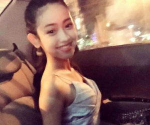Thuý Vi tiếp tục gây tranh cãi khi mặc đồ bó sát khoe thân hình “phẳng lì”