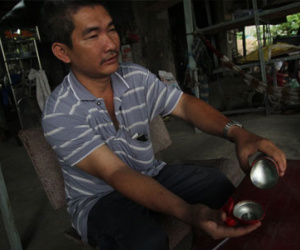 Bình chữa cháy để trong ôtô tự phát nổ
