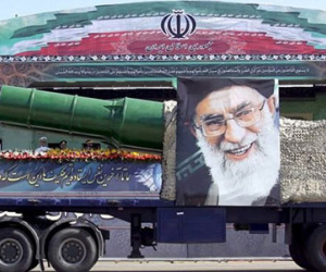 Mỹ trả nợ 1,7 tỉ USD rồi áp thêm lệnh trừng phạt Iran