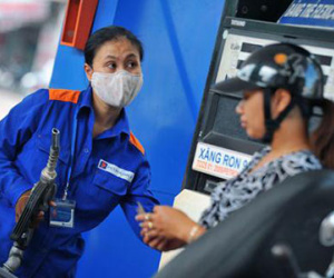 Ngày mai (19/1), giá xăng dầu sẽ giảm bao nhiêu?