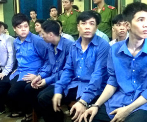 Nhóm "đại bàng" trại giam đánh chết bạn tù