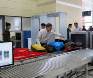 Say rượu dọa bom, một hành khách bị cấm bay 12 tháng