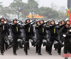 An ninh nghiêm ngặt bảo vệ Đại hội XII
