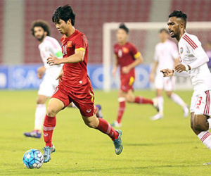 Công Phượng gãy xương đòn vai, lên bàn mổ ở Qatar