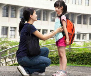 Bố mẹ vô tình dạy con trở thành người bất hạnh