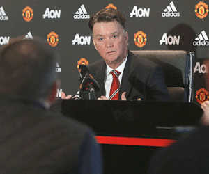Ông Van Gaal cảnh cáo truyền thông Anh