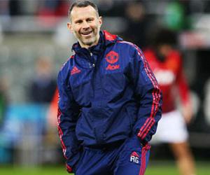 Bổ nhiệm Giggs thay Van Gaal sẽ là quyết định sai lầm của BLĐ Man United?