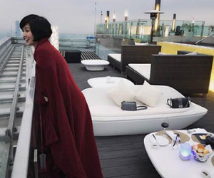 2 hot girl Việt "biến hóa" sang chảnh khi sau kết hôn