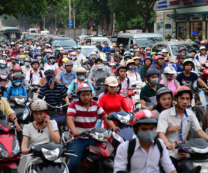 Phân luồng chống kẹt xe cửa ngõ sân bay Tân Sơn Nhất
