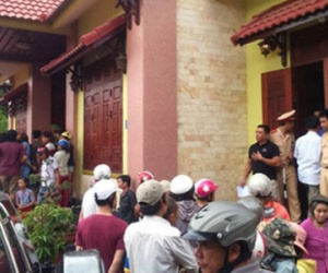 Xông vào nhà trói người, cướp của giữa ban ngày