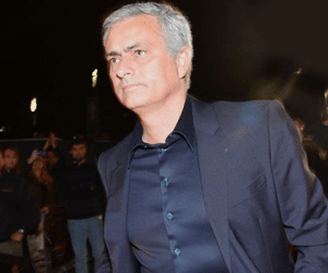 Mourinho trở về Anh, sẵn sàng tiếp quản MU?