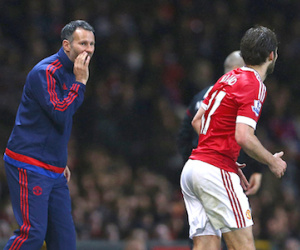 Đã đến lúc Ryan Giggs rời Man United