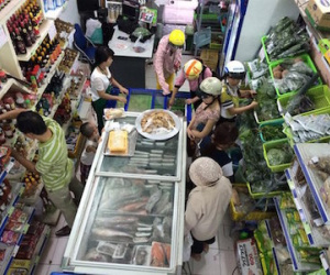 Thực phẩm bẩn: Kiểm tra xong lại… yên tâm bán tiếp!