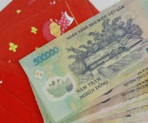 Tết đang bị biến chứng để người ta phô trương và hơn thua