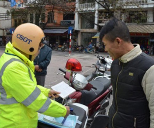 Người đi bộ sẽ bị phạt như thế nào khi vi phạm luật giao thông?