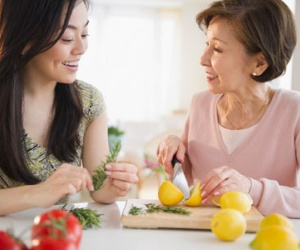 Sự thay đổi thần kì của mẹ chồng Ta sau khi được mẹ chồng Tây "giác ngộ"