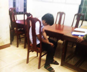 Bị hù dọa, học sinh lớp 10 đâm bạn tử vong