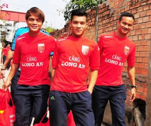 Thưởng Tết tại V.League: Cao nhất chỉ một tháng lương