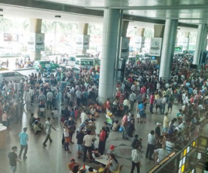 100.000 người về Tết/ngày, nhà ga Tân Sơn Nhất quá tải